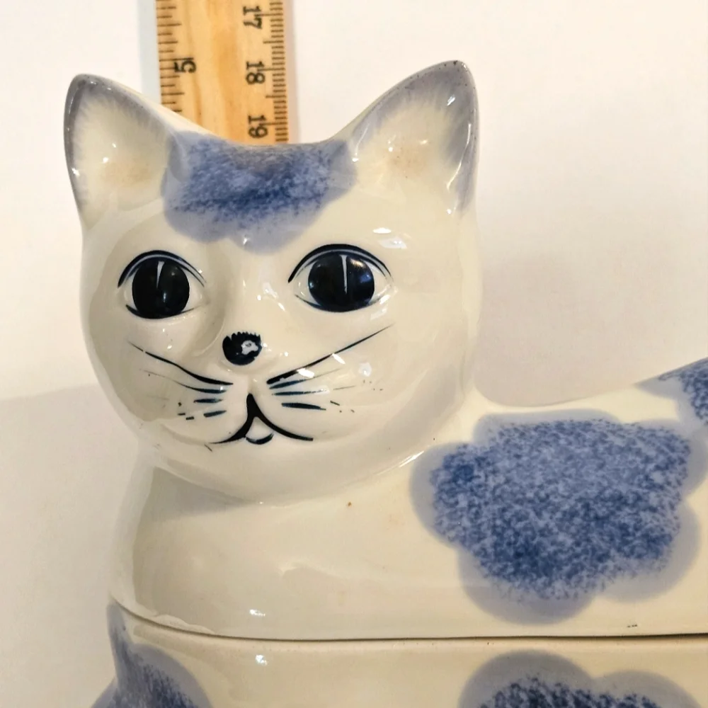 RARE VTG MR. MAN CAT PORCELAIN TRINKET JEWELRY FIGURINE 1983